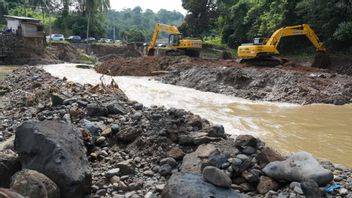 Banjir dan Longsor di Tanah Datar, Kementerian PU Lakukan Pemulihan Akses