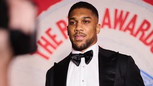 Anthony Joshua Ancang-Ancang Kembali Naik Ring