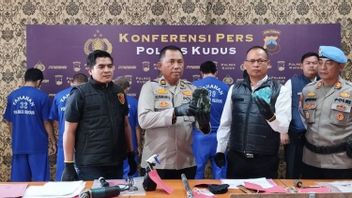 Kudus Kena Tipu的居民,将5000万印尼盾移交给Kotak到Demi Miliaran Uang Gaib