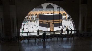 2 candidats à la pèlerinage d'As-Soppeng dans le sud de Sulawesi ont été empêchés de partir parce qu'ils étaient enceintes et malades.