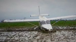    Lima Awak Pesawat Kecil yang Jatuh di Karawang Selamat
