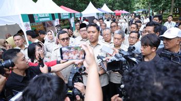 Wamentan Sudaryono a remis une aide de 1 milliard de roupies indonésiennes aux victimes des catastrophes de Pemalang et de Bandung Barat