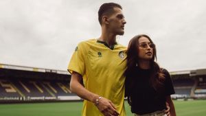 5 Potret Modis Jennifer Coppen Temani Justin Hubner Perkenalan di Klub Baru