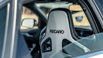 Deux entreprises d’après-merchage nommées Recaro et BBS sont en panne. Quelle est la cause?