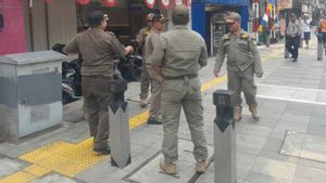 Setelah Viral Video Pejalan Kaki Terhalang Parkir Liar, Satpol PP Matraman Baru Bertindak