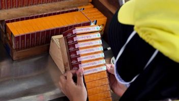 DPR: Keputusan Menkeu Purbaya Tak Naikkan Cukai Hasil Tembakau Lindungi Jutaan Buruh dan Petani
