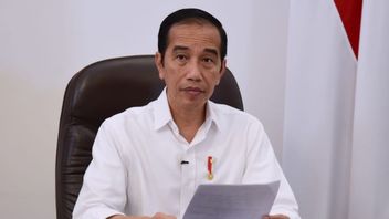 Le Président Jokowi à L’occasion De L’anniversaire De L’UNS : La Pandémie Covid-19 Nous Apprend à Briser L’ancienne Voie