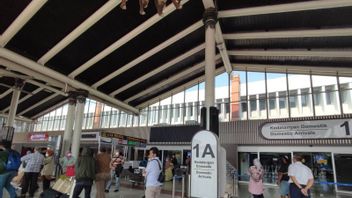 عودة تدفق المسافرين في مطار سوكارنو هاتا يبدأ في الزيادة على H+2 ليباران