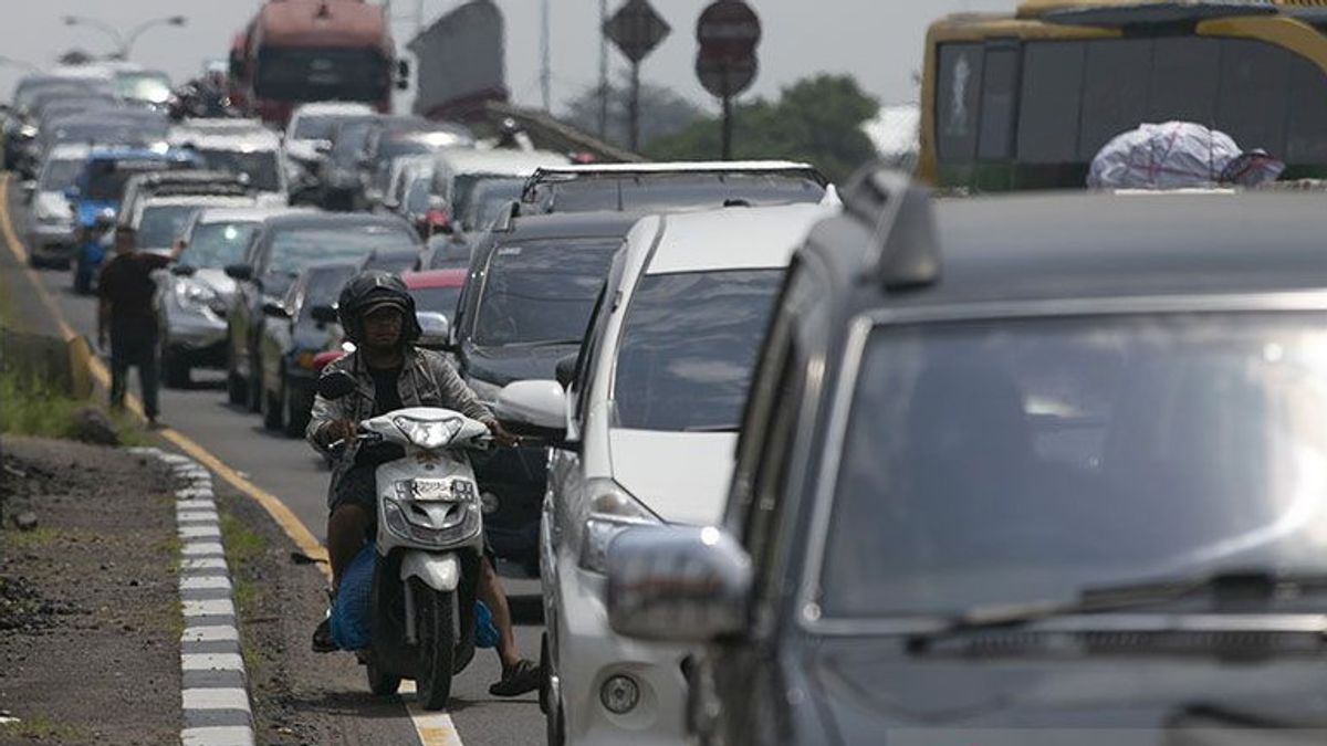 Dishub: Puncak Arus Balik di GT Kalikangkung Semarang Capai 80 Ribu Kendaraan