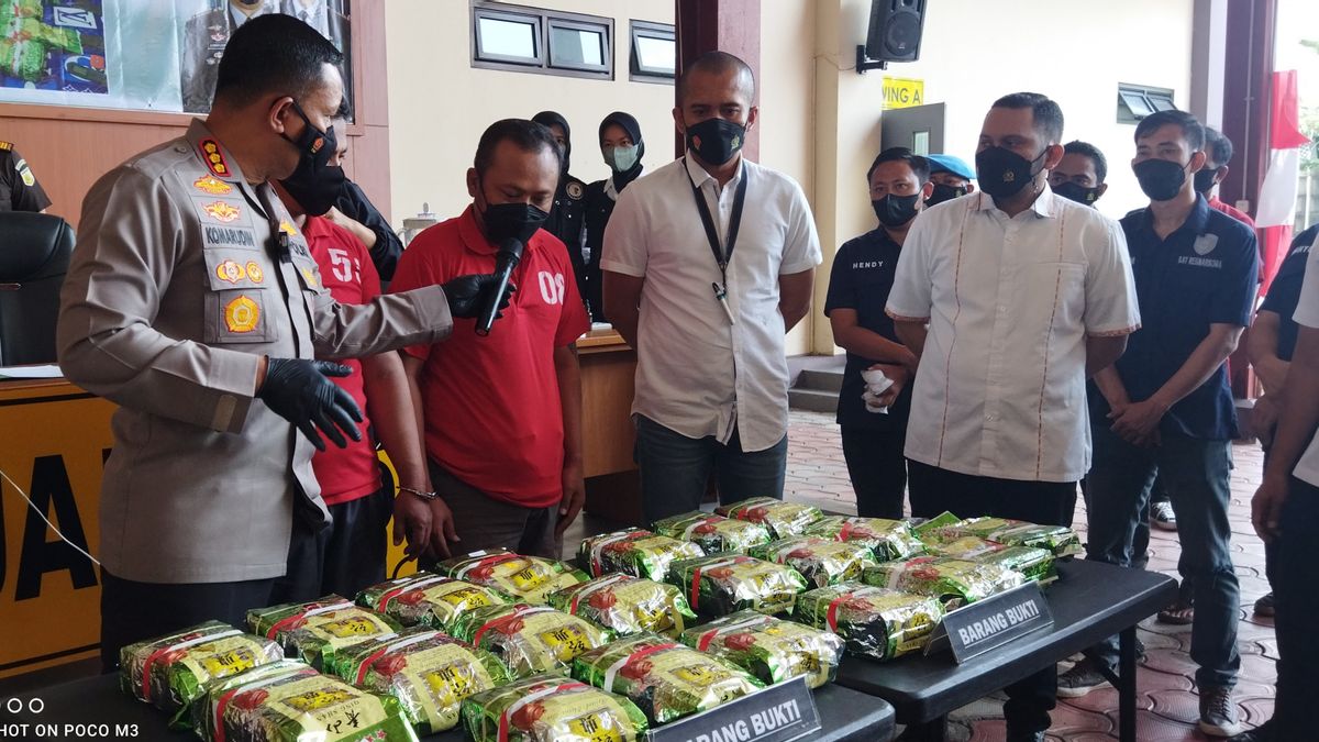 22公斤价值308亿印尼盾的水晶甲基苯丙胺在雅加达中央警察局被没收