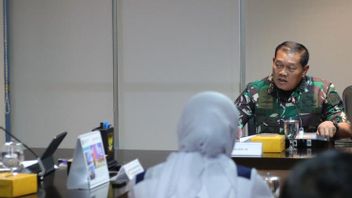 KSAD将军杜东没有参加与第一委员会的会议，TNI指挥官：昆克尔到韩国，有我的许可
