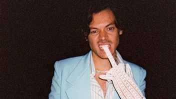 Celebrating 27th Birthday, Check Out Singer Harry Styles' Journey In The Fashion Industry