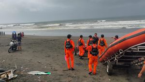 Nelayan di Jembrana Bali Dihantam Gelombang Tinggi, Satu Orang Hilang