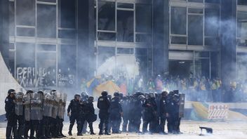 Polisi Brasil Lakukan Sejumlah Penggerebekan Terkait Penyelidikan Kerusuhan 8 Januari