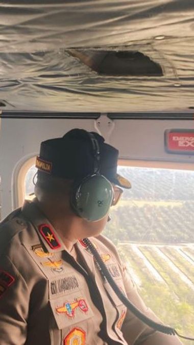 Wakapolda Jambi Naik Helikopter Petakan Titik Rawan Karhutla hingga Perbatasan Sumsel