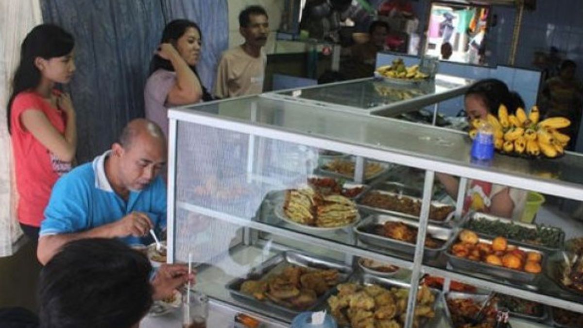 Imbas Kenaikan Harga Kedelai, Menu Tempe Orek di Warteg Hilang