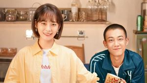 Sinopsis Drama China <i>Small Town Stories</i>:  Perjuangan Karlina Zhang Bangun Bisnis dengan Gao Zhi Ting