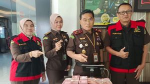    Saksi Kasus Korupsi Proyek Asrama Haji Kembalikan Uang Rp200 Juta ke Kejati Bengkulu