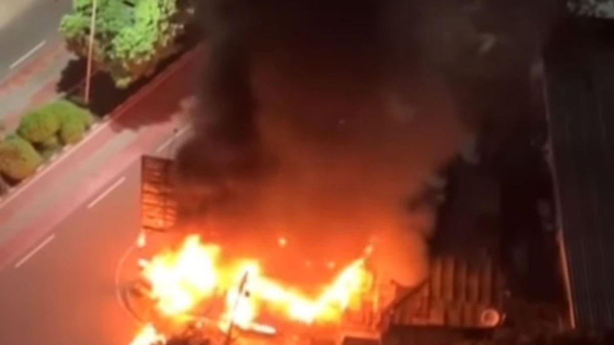 Residential House In The Athlete's Wisma Area Caught Fire, 70 Personnel Were Deployed