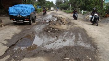 Improvement Of Damaged Regional Roads Starting July 2023, Minister Basuki: According To President Jokowi's Directives