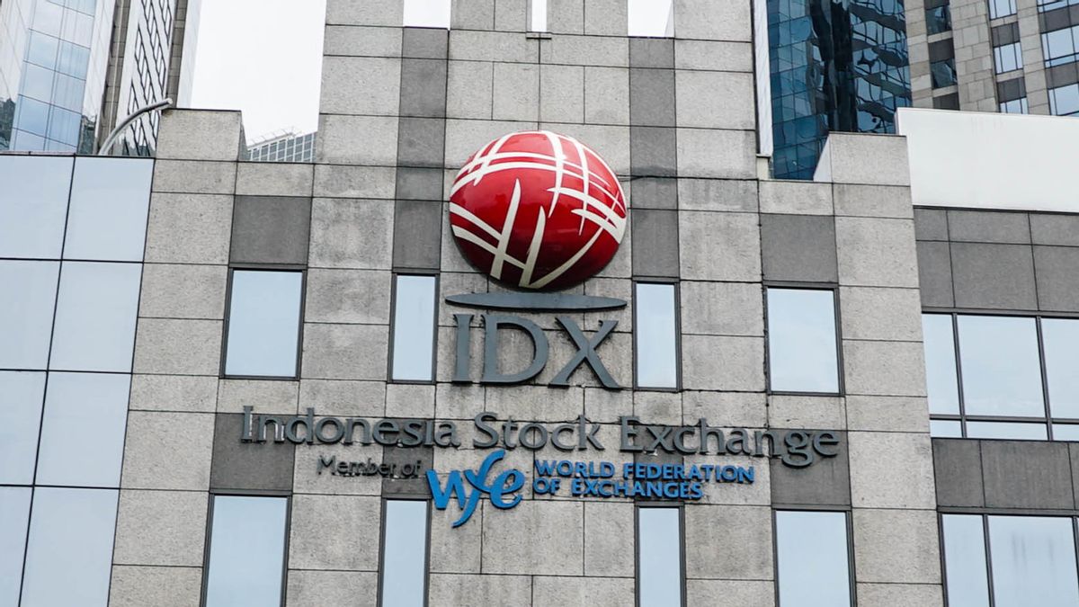 IHSG Ambles Près De 2 Pour Cent, Les Investisseurs étrangers Chassent Pour Les Actions De BCA, Bank Mandiri, Et BRI