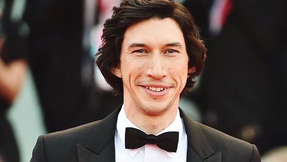 Adam Driver yang Suka 'Cabut' dari Sesi Wawancara