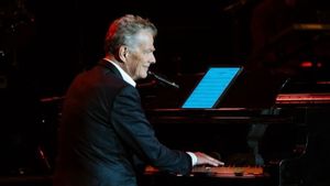 David Foster fête son 75e anniversaire avec une performance étoile