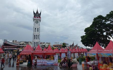 Pulihkan Ekonomi Masyarakat Terdampak Pandemi, Bukittinggi Gelar Bazar UMKM di Taman Jam Gadang