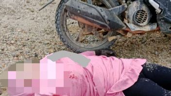在西加里曼丹的Pinang Laka Street被撕裂的粉红色服装女子被谋杀的动机是由心痛引发的