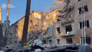 Serangan Rudal Rusia ke Kyiv Tewaskan 7 Orang