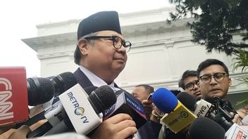 IHSG Anjlok 8 Persen dan Kena Trading Halt, Airlangga Siapkan Rapat OJK dan Soroti Transparansi Pasar