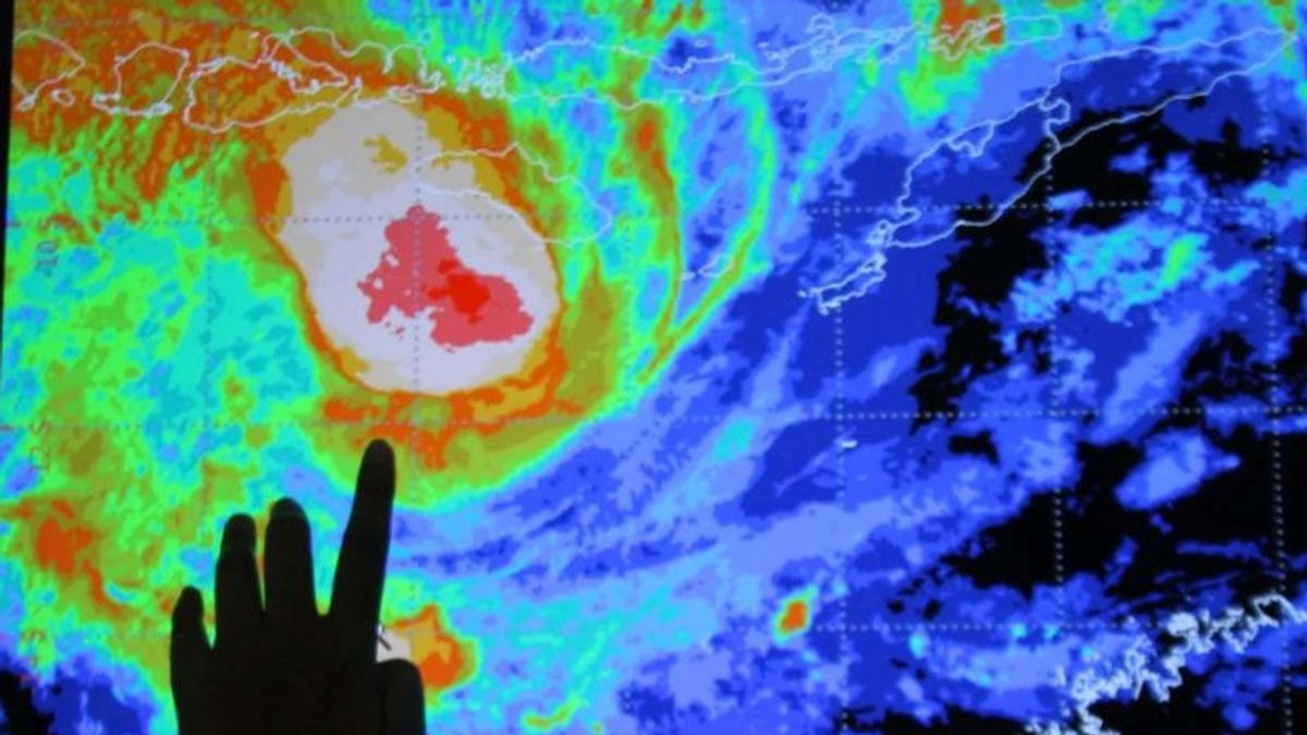 China Develops Weather Forecast Model Using AI