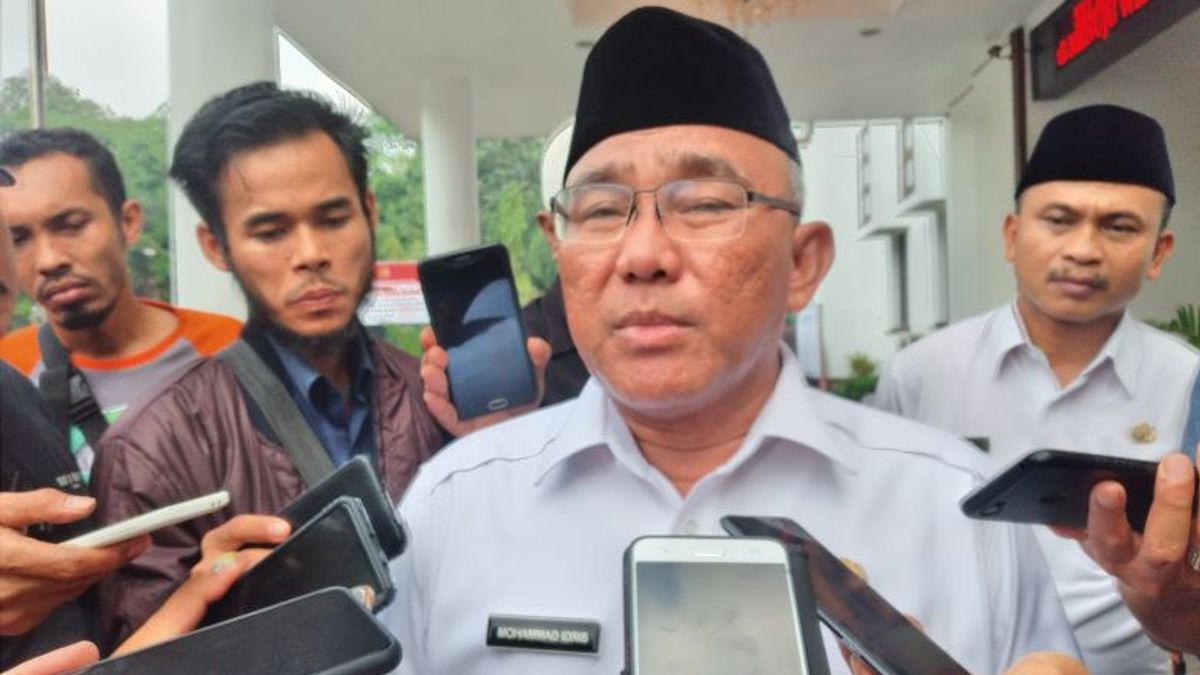 Wali Kota Depok M Idris dapat Penghargaan dari Gubernur Jabar Ridwan Kamil