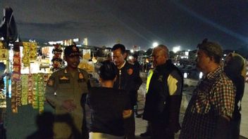 10 Trade Lapak At Plaza Kalibaru Tanjung Priok Hit By Operation Satpol PP Gegara Sound System