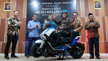 环保车辆教育,Alva Motor为Muhammadiyah提供10台电动汽车