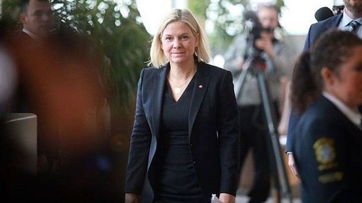 瑞典第一位女总理马格达莱娜·安德森（Magdalena Andersson）在任期12小时内辞职，她是谁，发生了什么？
