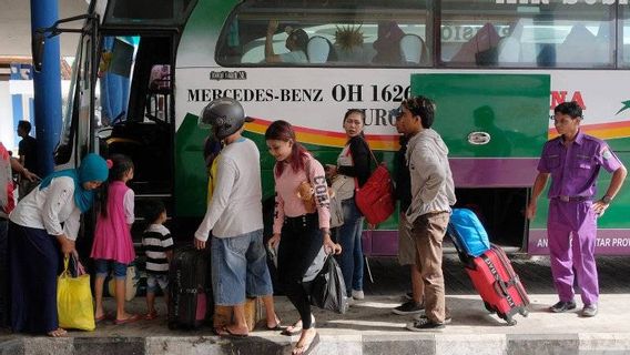 DPRD DKI rappelle la tendance à l'urbanisation après la fête de l'Indonesian Eid: ne venez pas à Jakarta sans plan