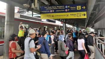 Genangan Surut, Layanan Commuter Line Cikarang dan Tanjung Priok Kembali Beroperasi Normal