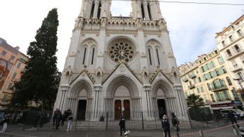 La France Renforce Sa Sécurité Après Les Incidents Terroristes De Notre-Dame