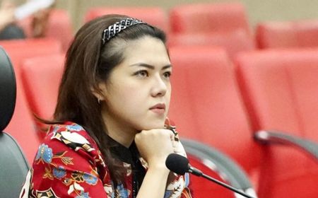 Tina Toon Dukung Rekan Sesama Artis yang Baru Terjun ke Dunia Politik