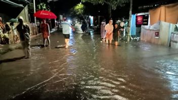 南苏拉威西州三个地区遭受洪水和山体滑坡袭击，一名公民死亡