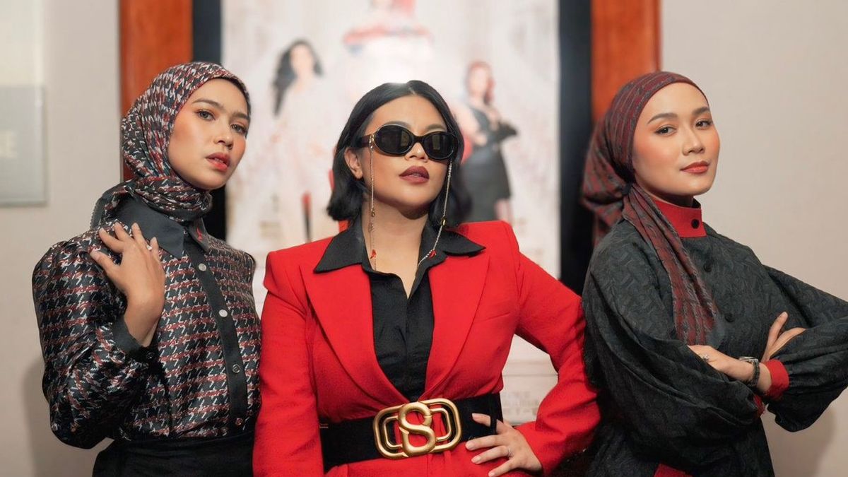 Buttonscarves Hadirkan Kolaborasi Fashion Terbaru Terinspirasi The Devil Wears Prada 2