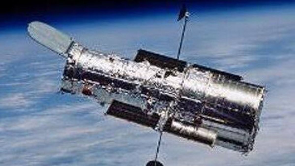Teleskop Hubble Akan Rayakan Ulang Tahun ke-32 Minggu Ini, Suguhkan Penampakan Galaksi Menakjubkan!