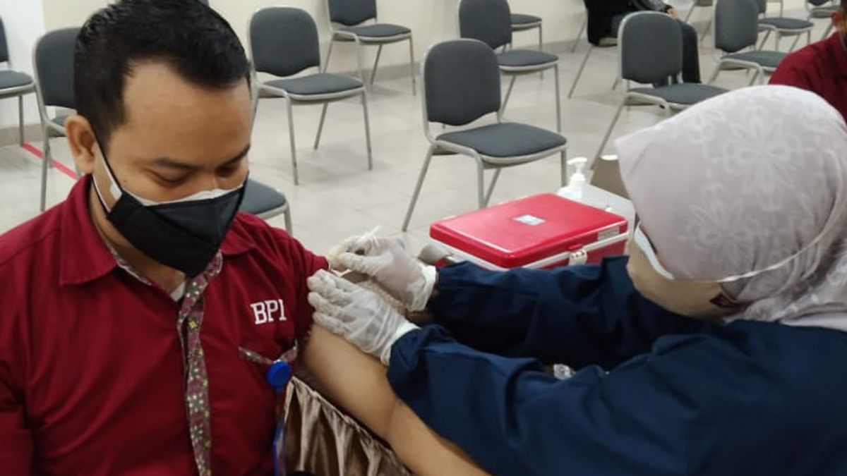 قبل شهر رمضان ، تركز حكومة مدينة تانجيرانج على التطعيم الداعم