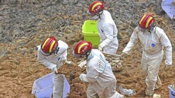 Buried At A Depth Of 1.5 Meters From The Subsoil In Guangxi, China Eastern's Second Black Box Found