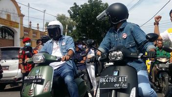 Bobby Nasution-Aulia Naik Vespa ke KPU, Berapa Harganya?