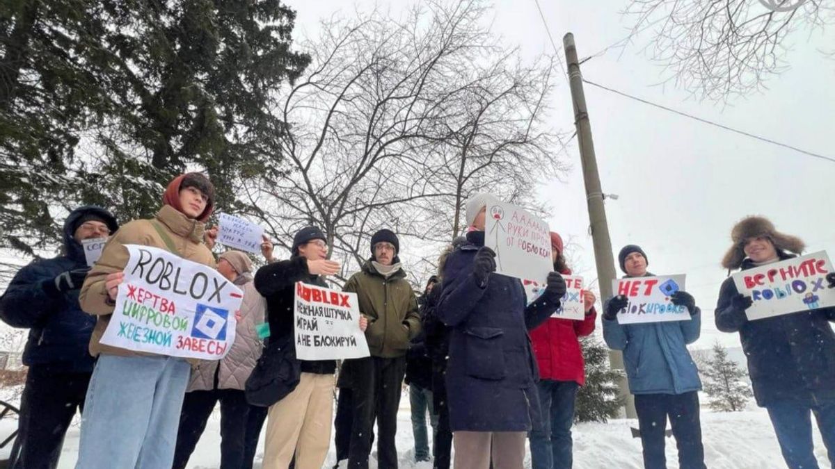 Roblox Ban in Russia Triggers Protests, Citizens Question Digital Censorship