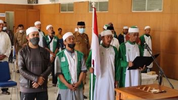 Members Of The Muslim Khilafatul Sukabumi Declaration Of Loyalty To Pancasila And The Republic Of Indonesia