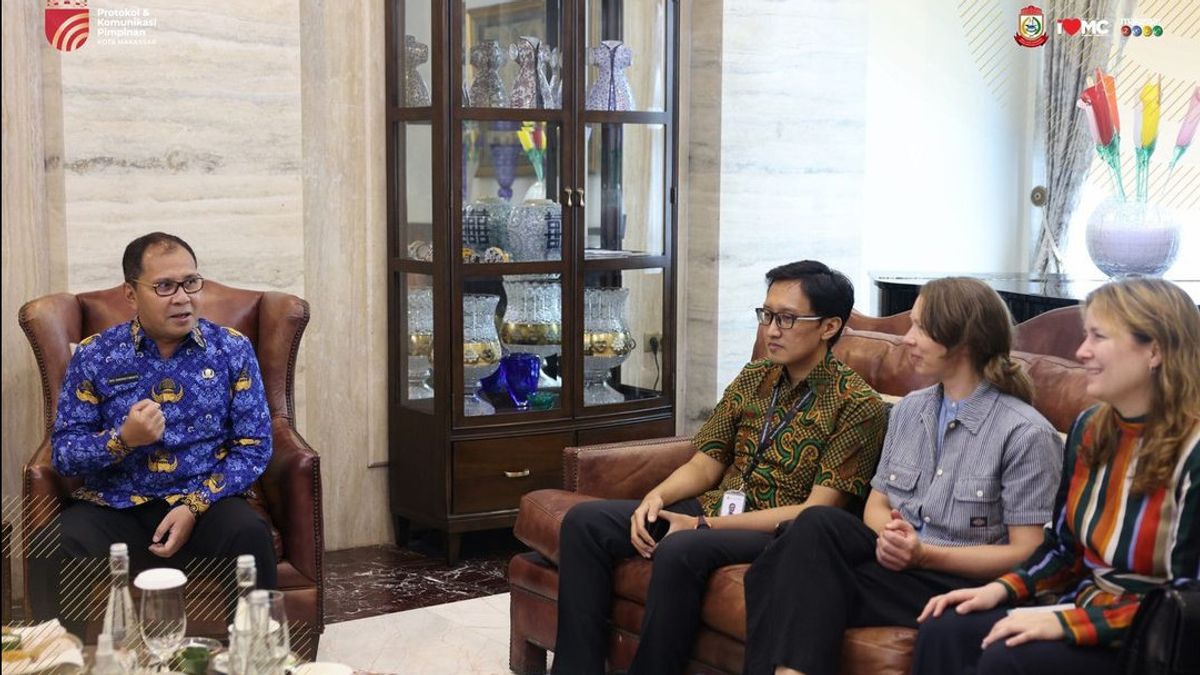 Danny Pomanto Prepares Makassar City So The First Handling E-Waste
