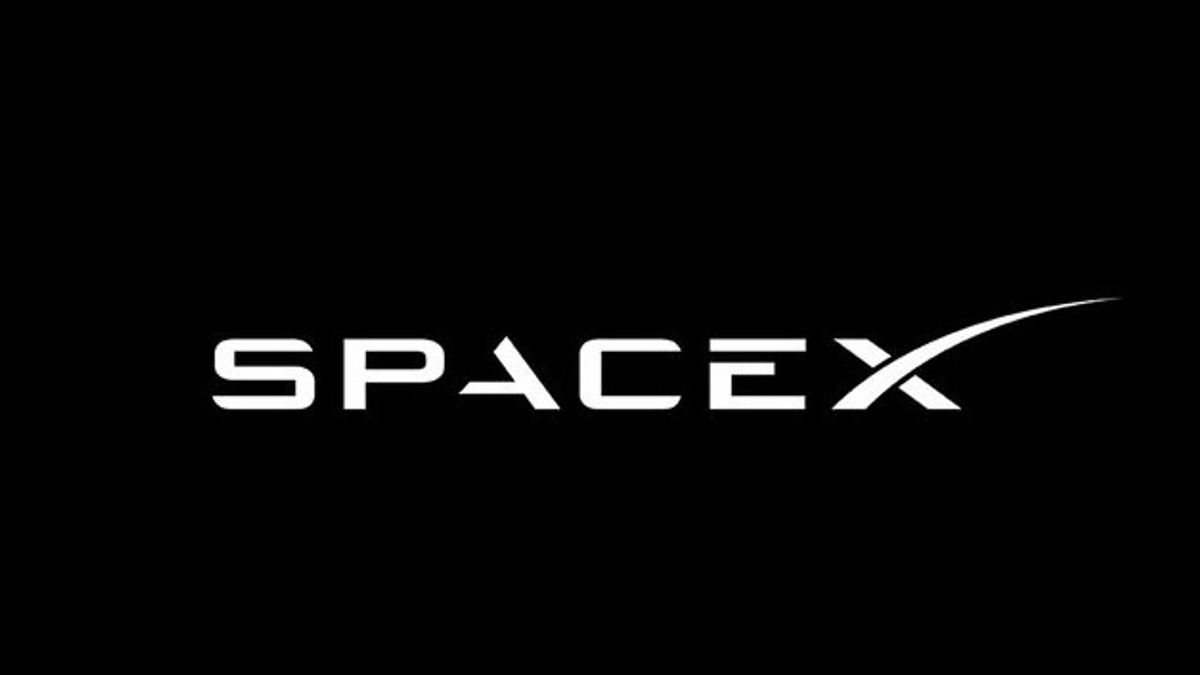 SpaceX Tertekan Karena Lamban Membayar Tagihan Kontraktor dan Pemasok